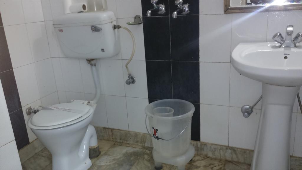 Hotel Katra Residency Dış mekan fotoğraf