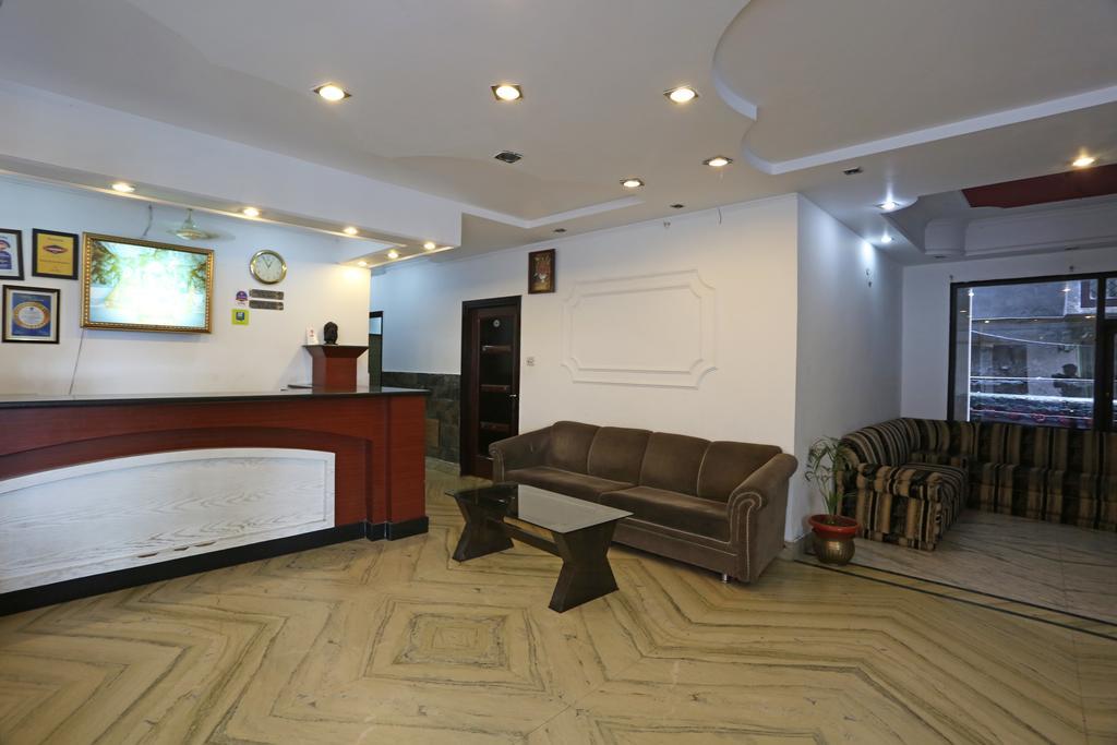 Hotel Katra Residency Dış mekan fotoğraf