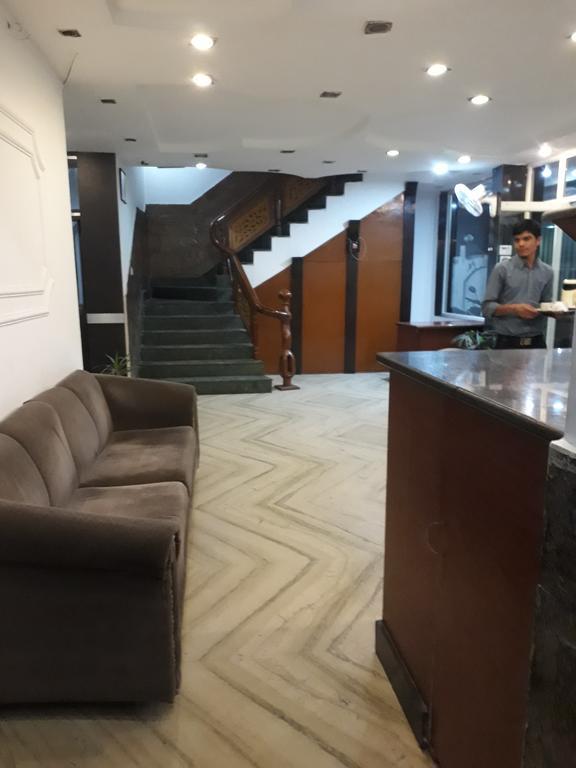 Hotel Katra Residency Dış mekan fotoğraf