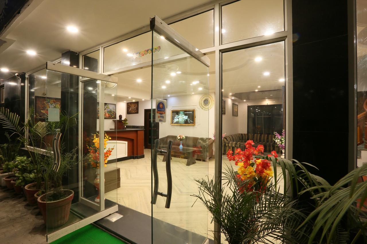 Hotel Katra Residency Dış mekan fotoğraf