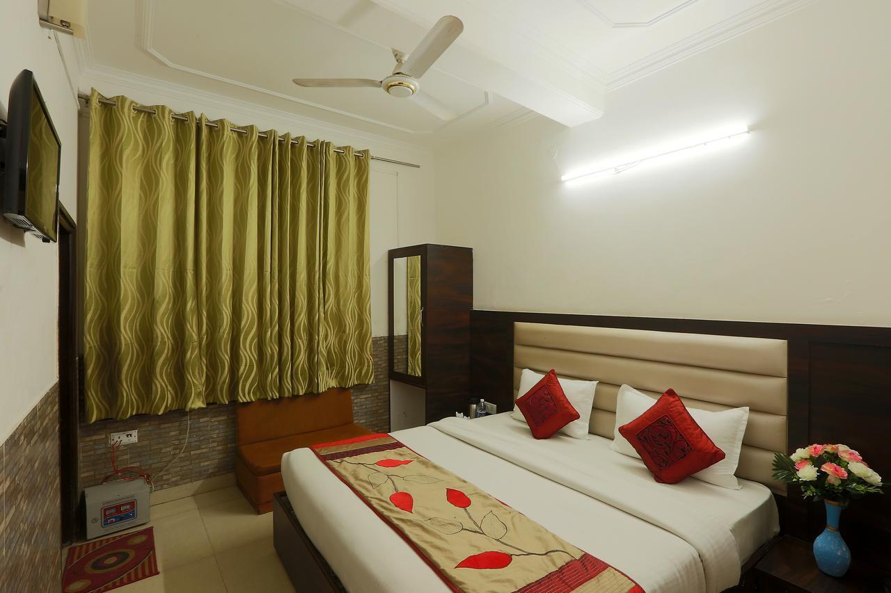 Hotel Katra Residency Dış mekan fotoğraf