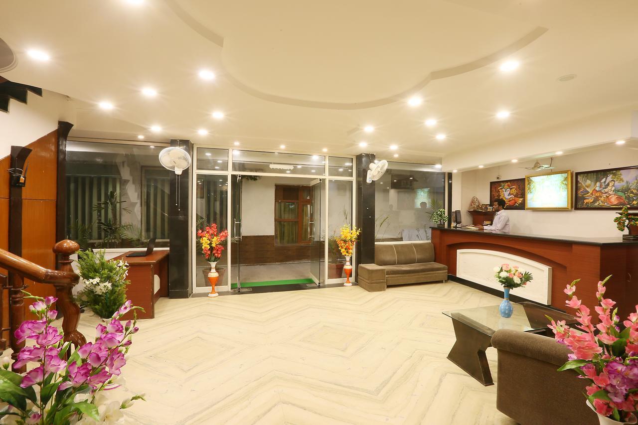 Hotel Katra Residency Dış mekan fotoğraf