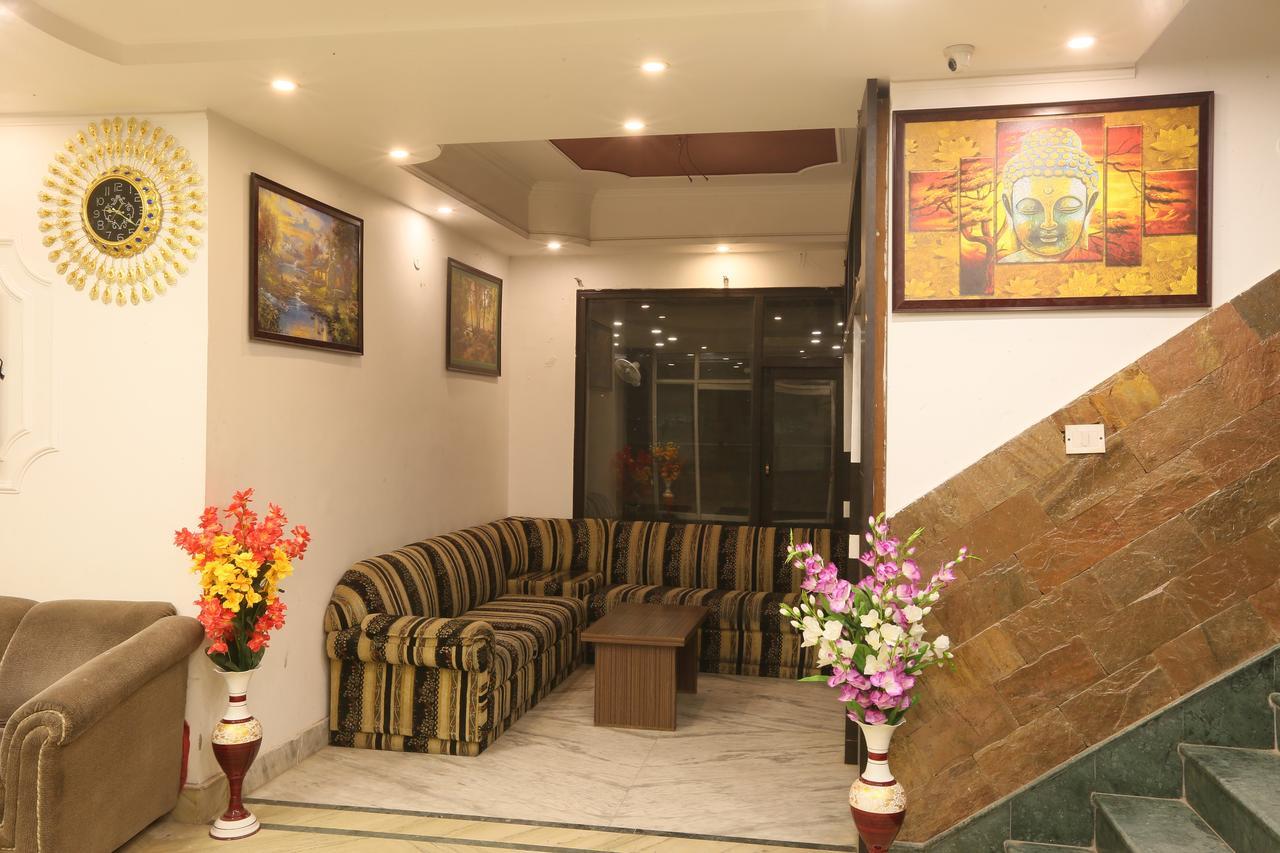 Hotel Katra Residency Dış mekan fotoğraf